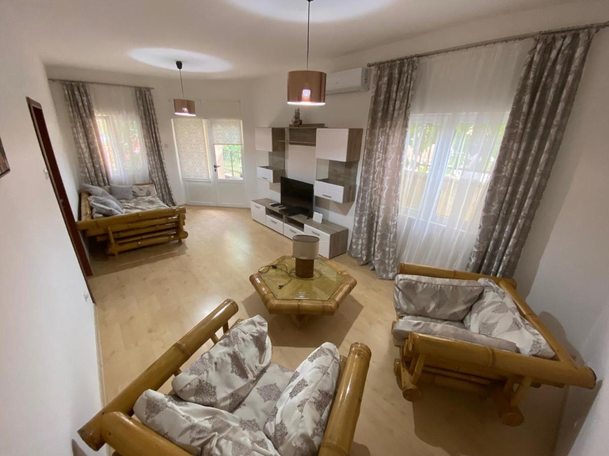 Villa Svetlana Prčanj Exteriér fotografie